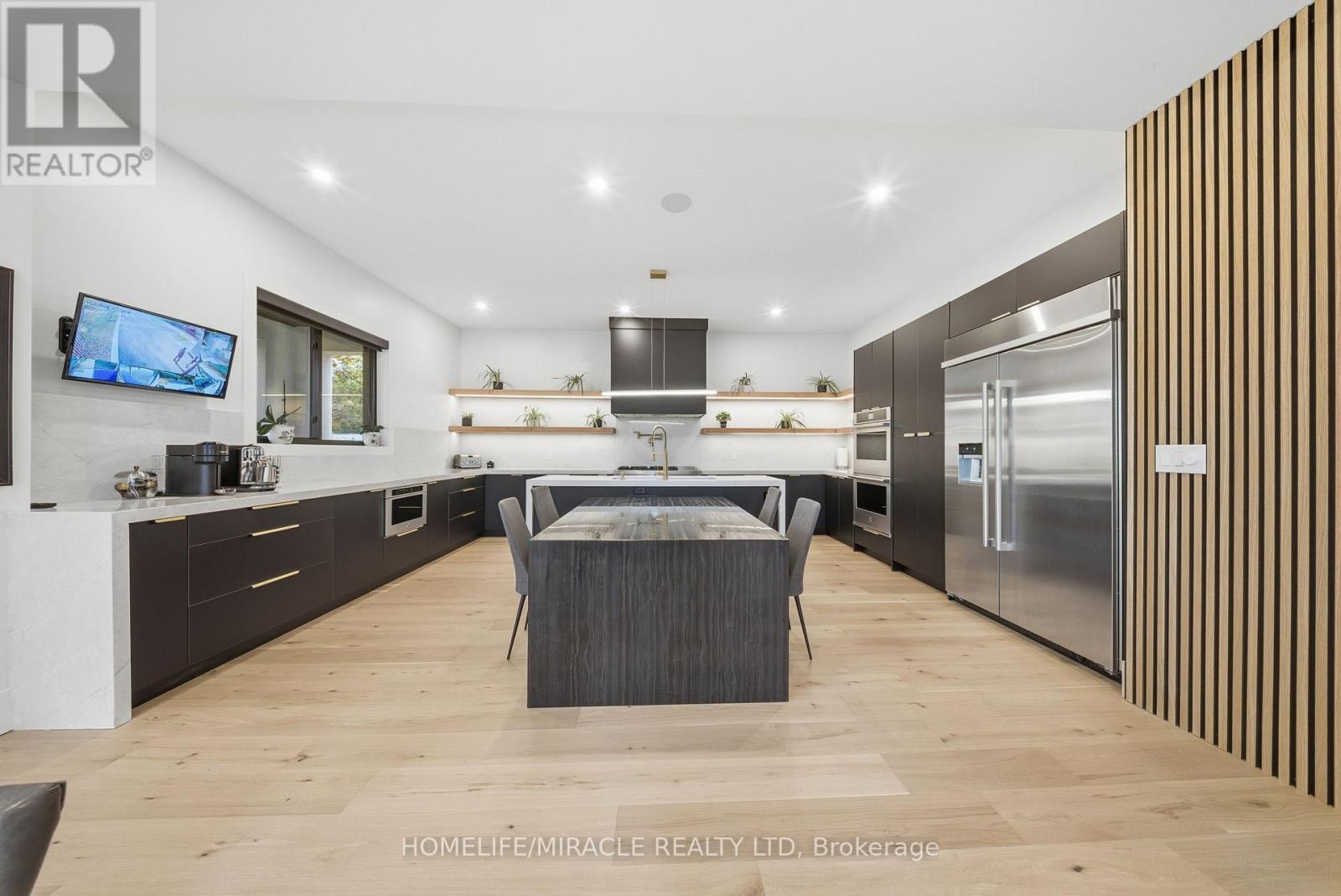 1653 Glenburnie Road, Mississauga, Ontario  L5G 3E4 - Photo 9 - W12802570