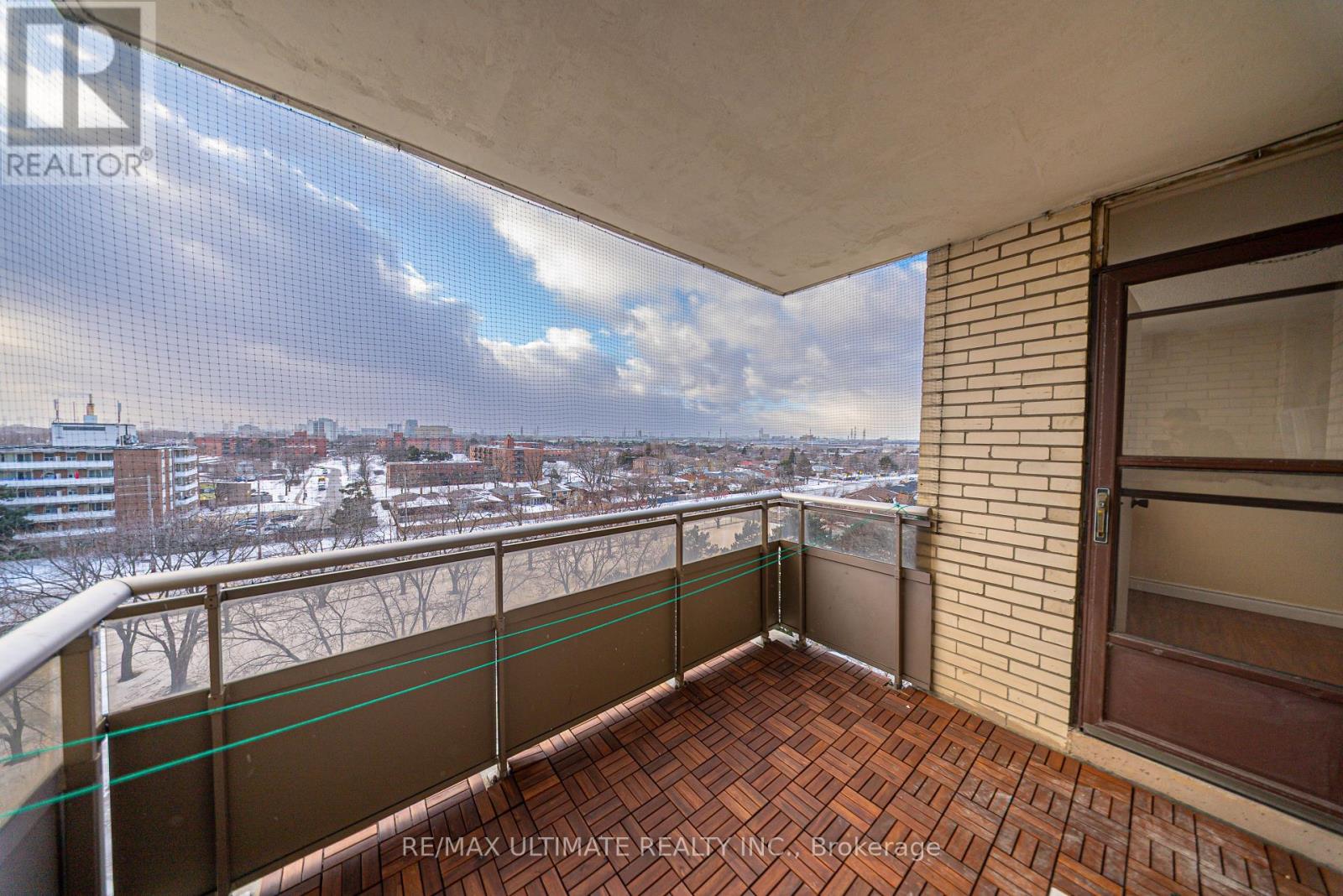 909 - 390 Dixon Road, Toronto, Ontario  M9R 1T4 - Photo 19 - W12802584