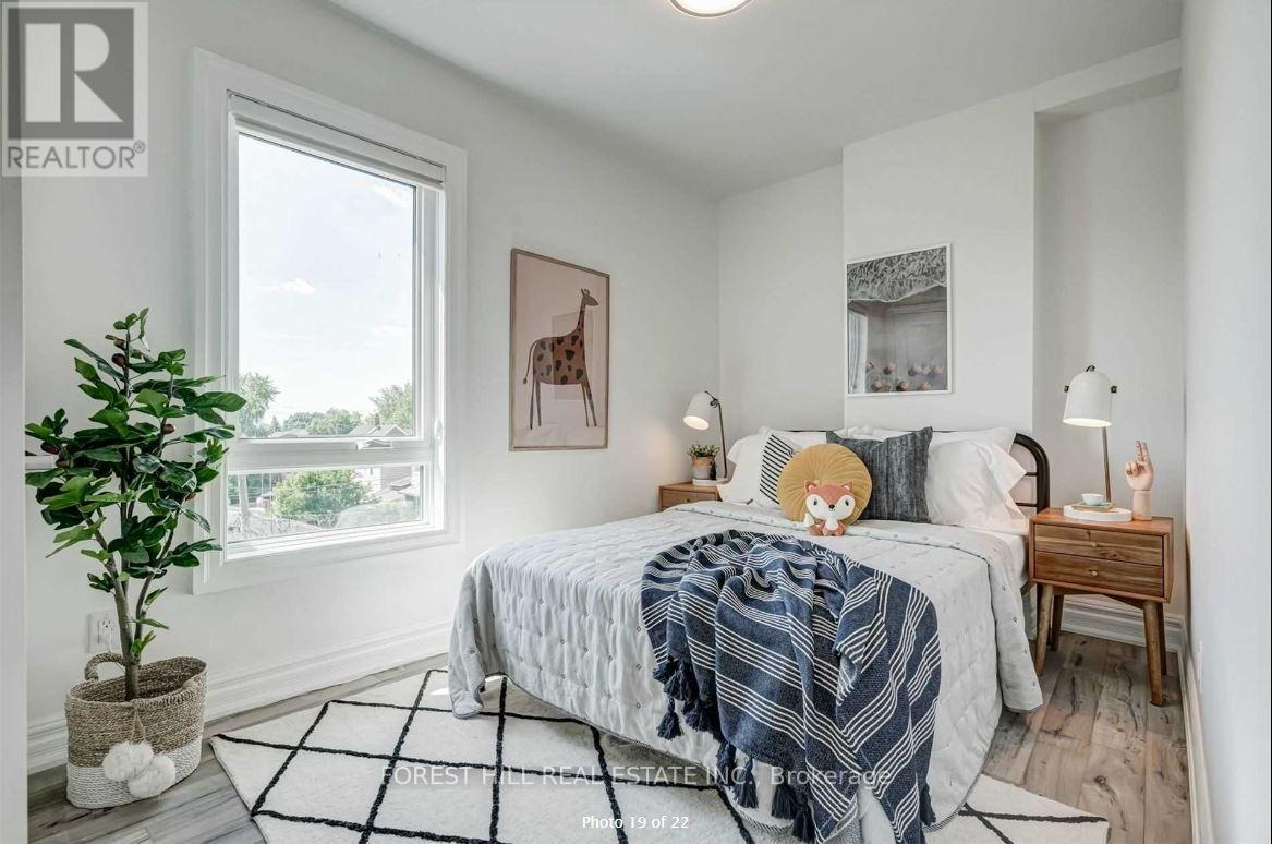 1297 Davenport Road, Toronto, Ontario  M6H 2H3 - Photo 18 - W12802656