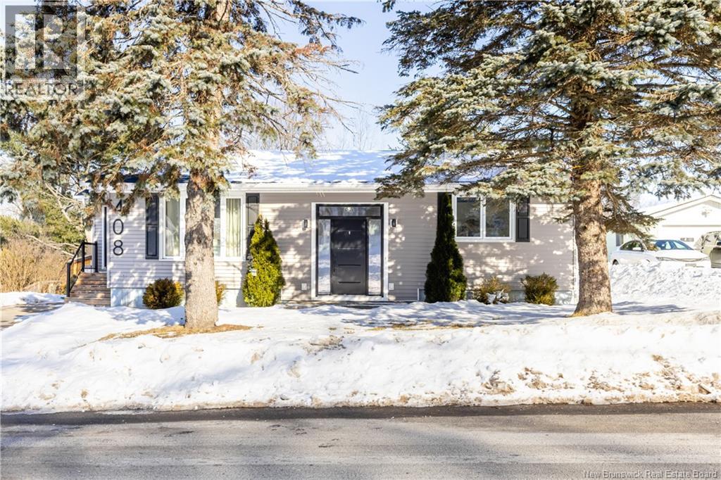 408 Gardiner Street, Oromocto, New Brunswick E2V 1G3 - Photo 3 - NB133683
