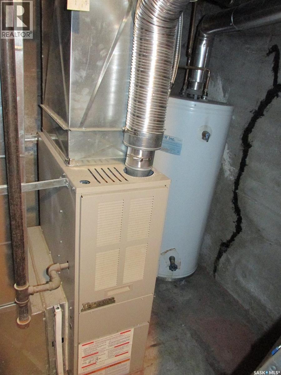 413 1st Street W, Nipawin, Saskatchewan  S0E 1E0 - Photo 19 - SK028838