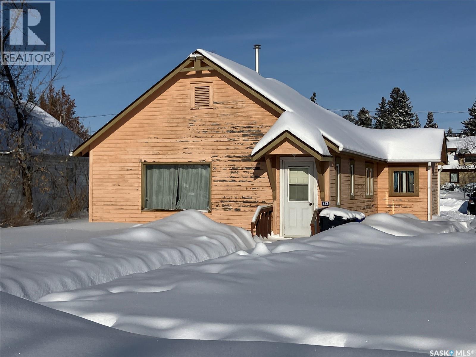 413 1st Street W, Nipawin, Saskatchewan  S0E 1E0 - Photo 1 - SK028838