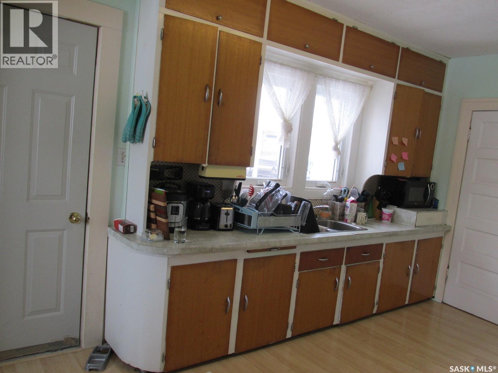 413 1st Street W, Nipawin, Saskatchewan  S0E 1E0 - Photo 10 - SK028838