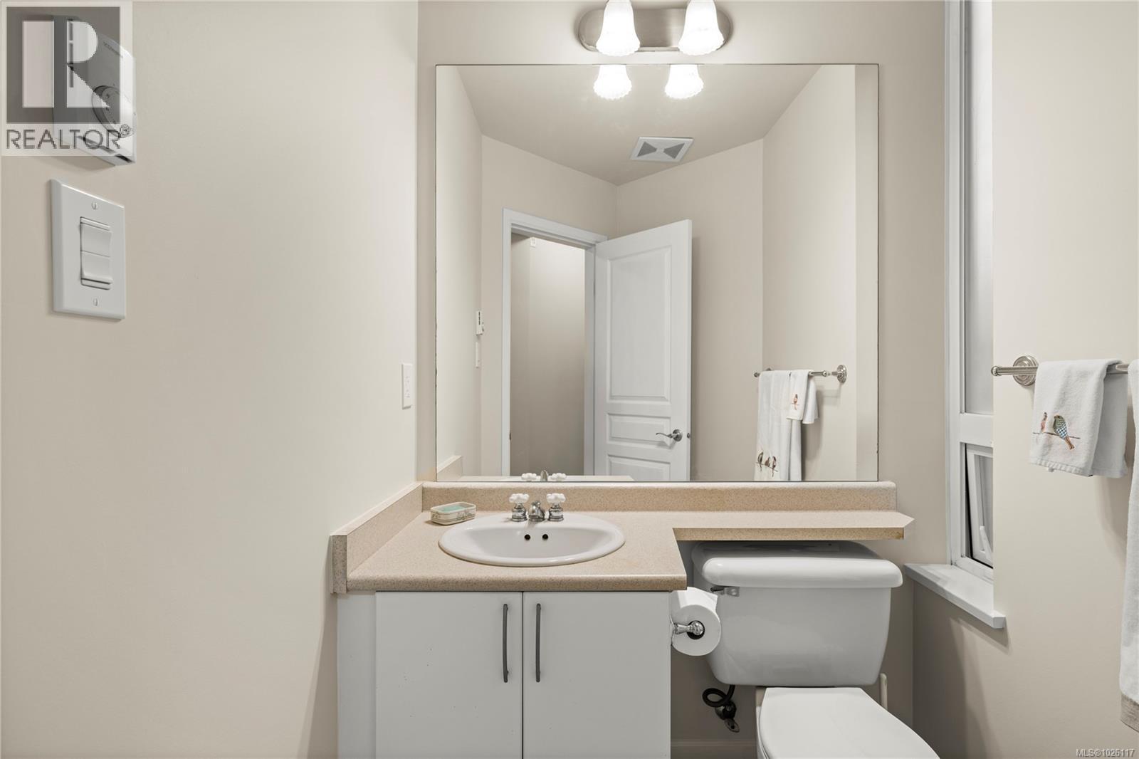 101 5625 Edgewater Lane, Nanaimo, British Columbia  V9T 6K3 - Photo 19 - 1026117