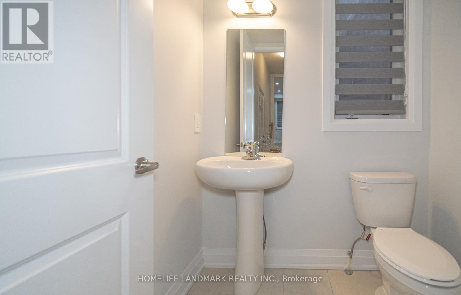 14 Mckay Avenue, Kawartha Lakes, Ontario  K9V 0R2 - Photo 10 - X12802430