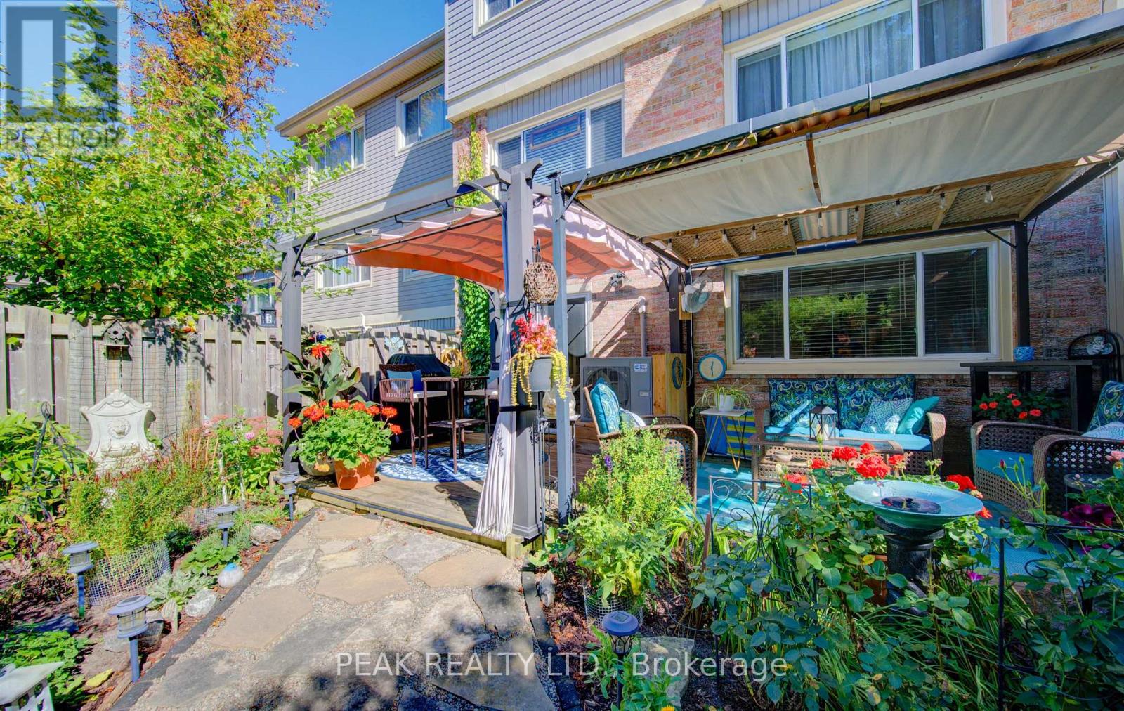 71 - 30 Green Valley Drive, Kitchener, Ontario  N2H 4G5 - Photo 42 - X12802524