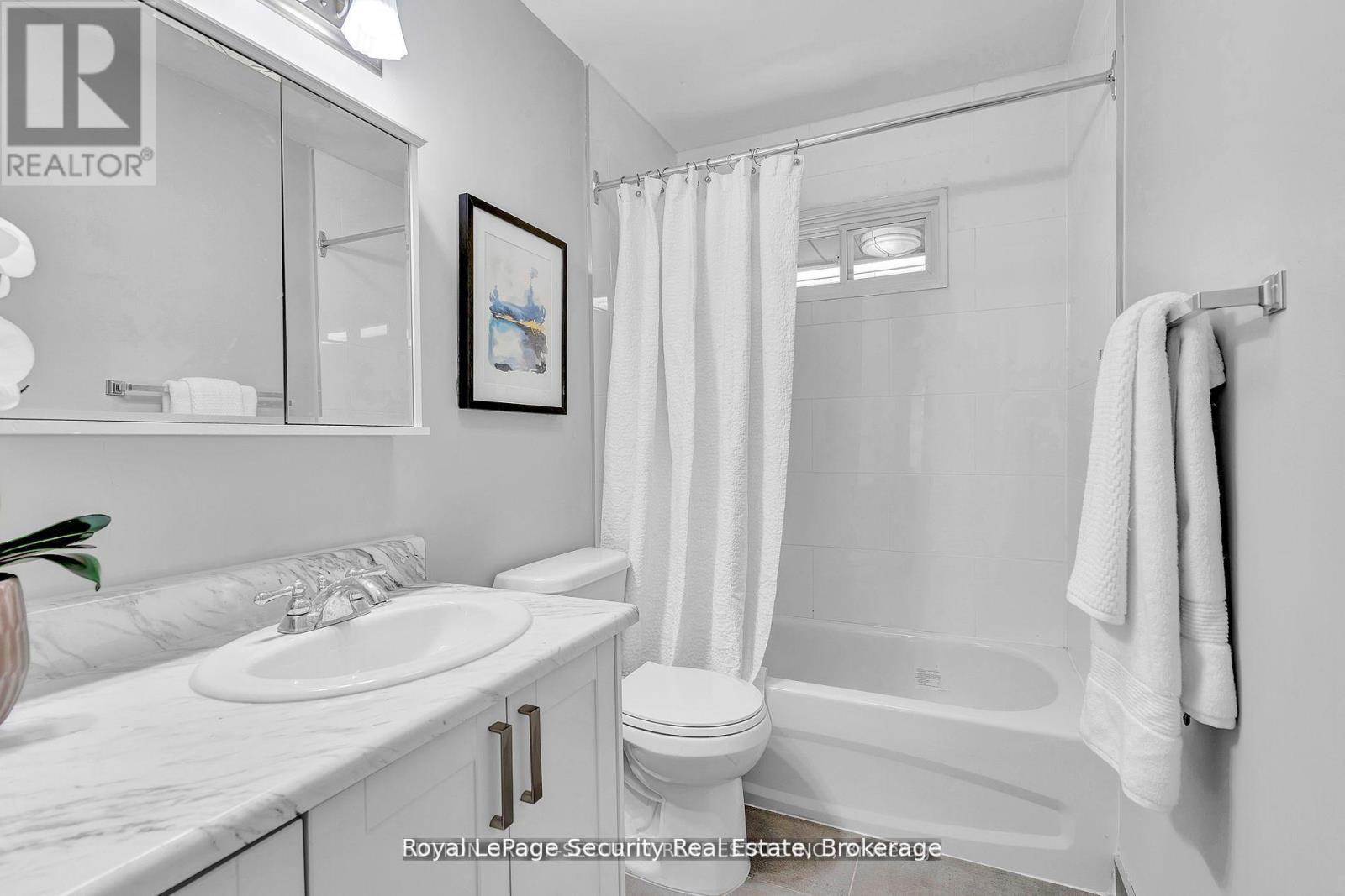 183 Sekura Street, Cambridge, Ontario  N1R 3R2 - Photo 24 - X12802558