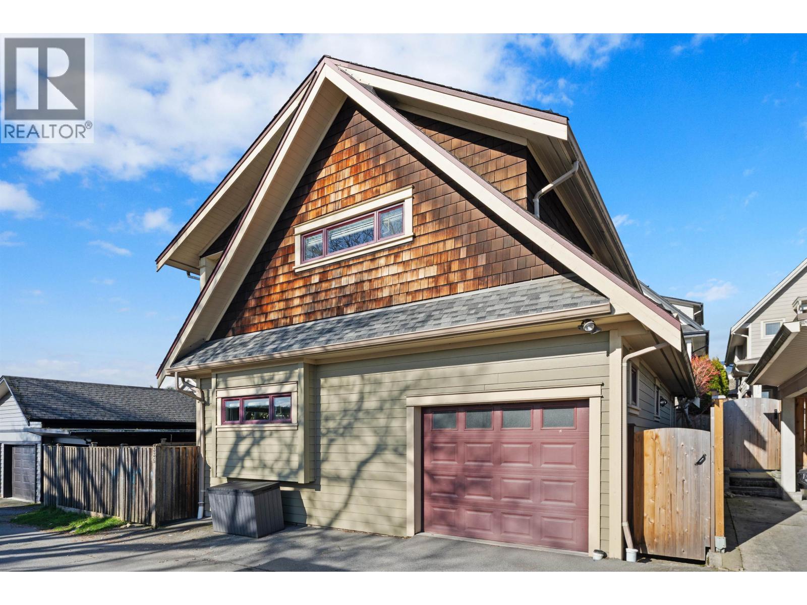 335 E 8th Street, North Vancouver, British Columbia  V7L 1Z2 - Photo 37 - R3091468