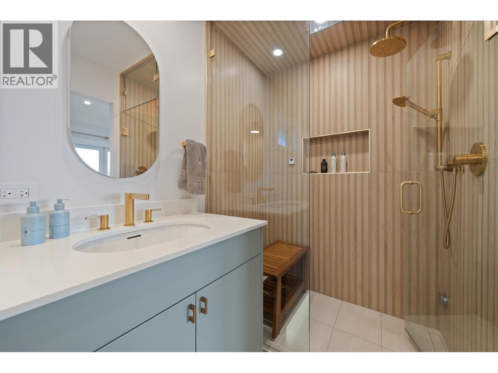 335 E 8th Street, North Vancouver, British Columbia  V7L 1Z2 - Photo 28 - R3091468