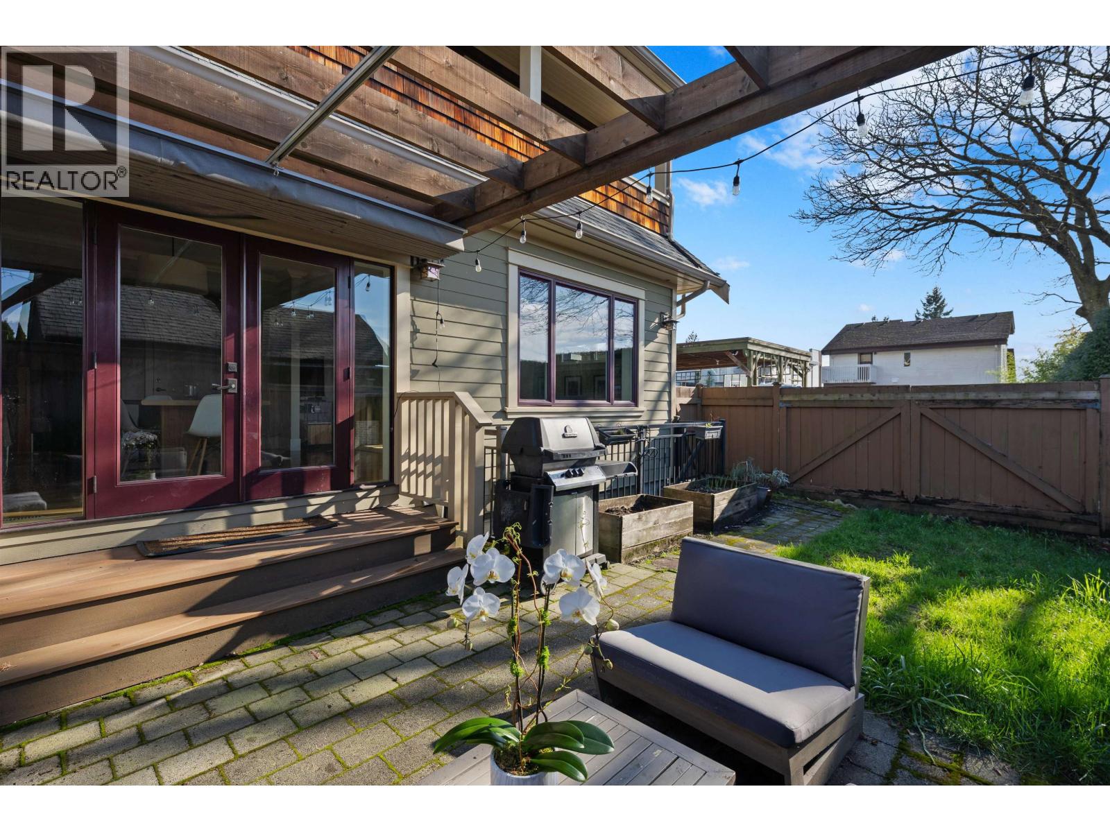 335 E 8th Street, North Vancouver, British Columbia  V7L 1Z2 - Photo 11 - R3091468