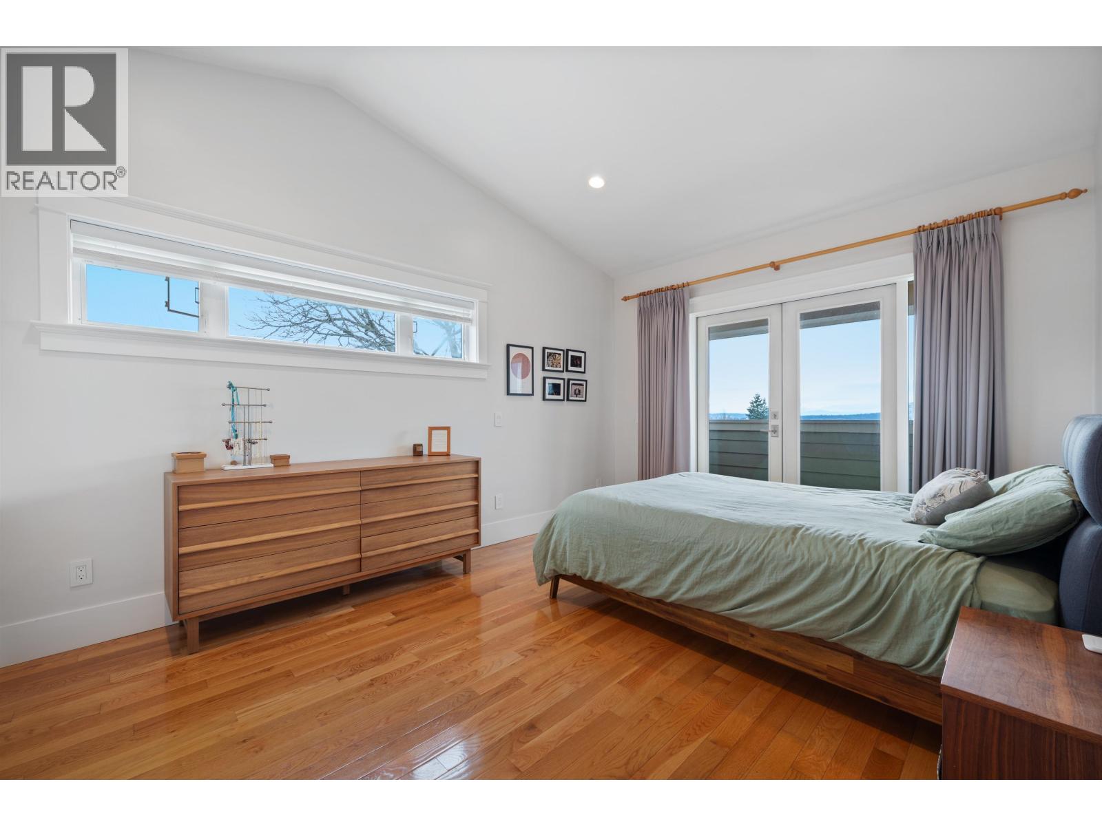 335 E 8th Street, North Vancouver, British Columbia  V7L 1Z2 - Photo 21 - R3091468