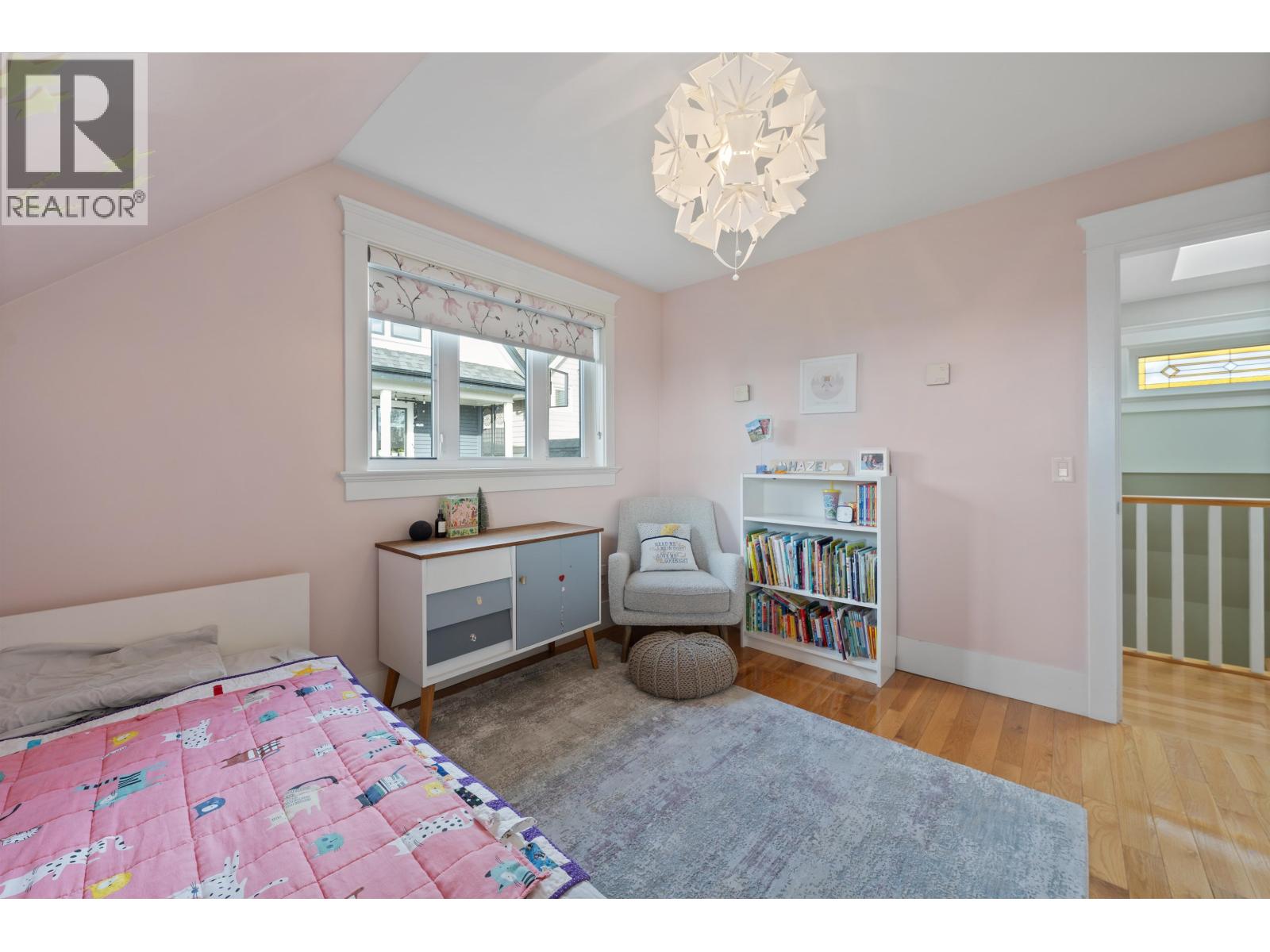 335 E 8th Street, North Vancouver, British Columbia  V7L 1Z2 - Photo 30 - R3091468