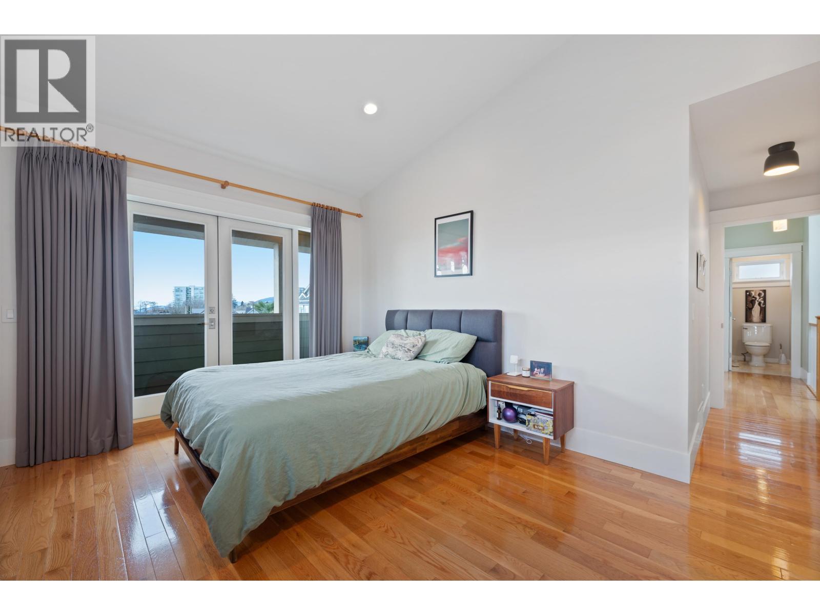 335 E 8th Street, North Vancouver, British Columbia  V7L 1Z2 - Photo 22 - R3091468