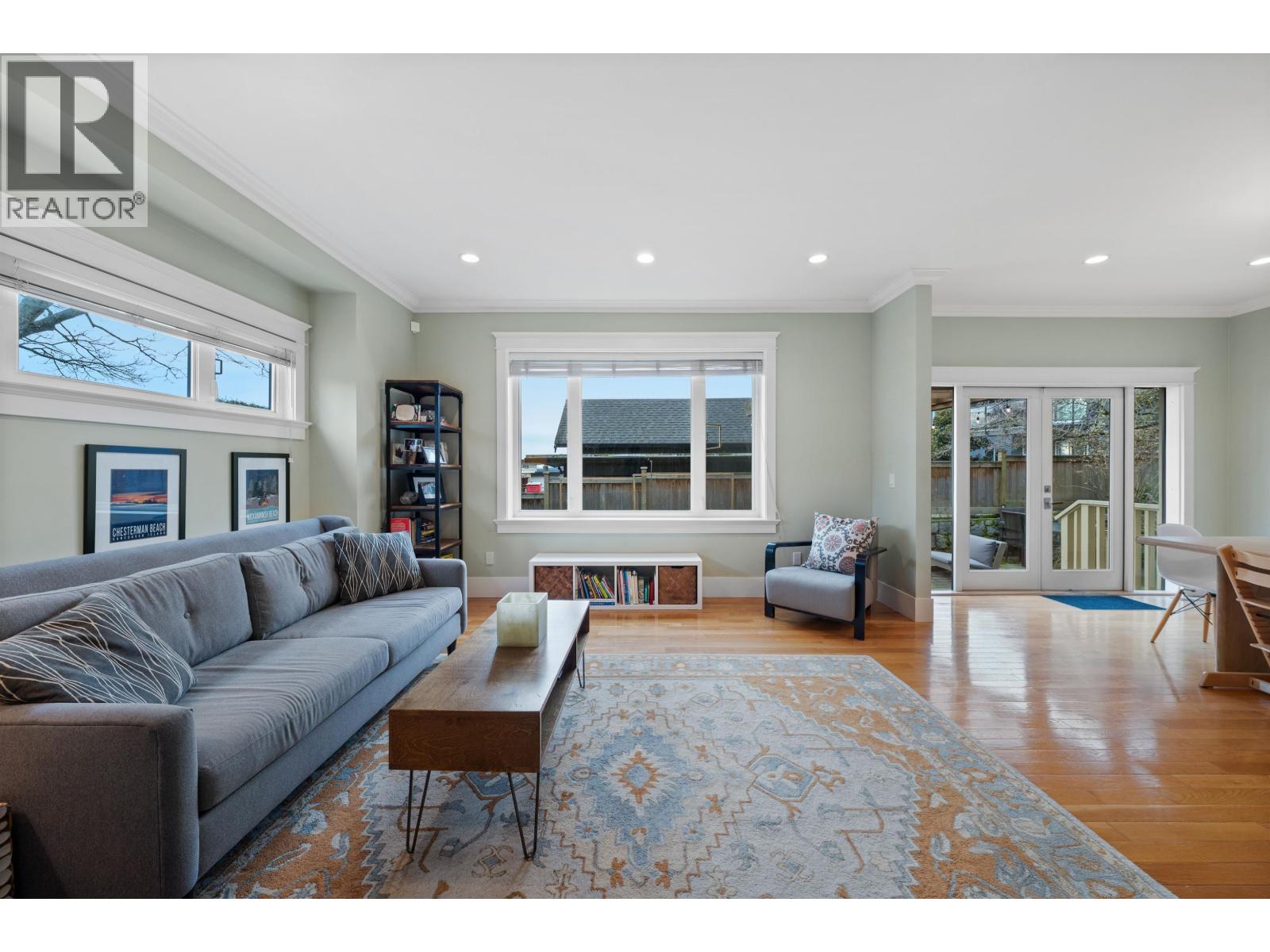 335 E 8th Street, North Vancouver, British Columbia  V7L 1Z2 - Photo 17 - R3091468