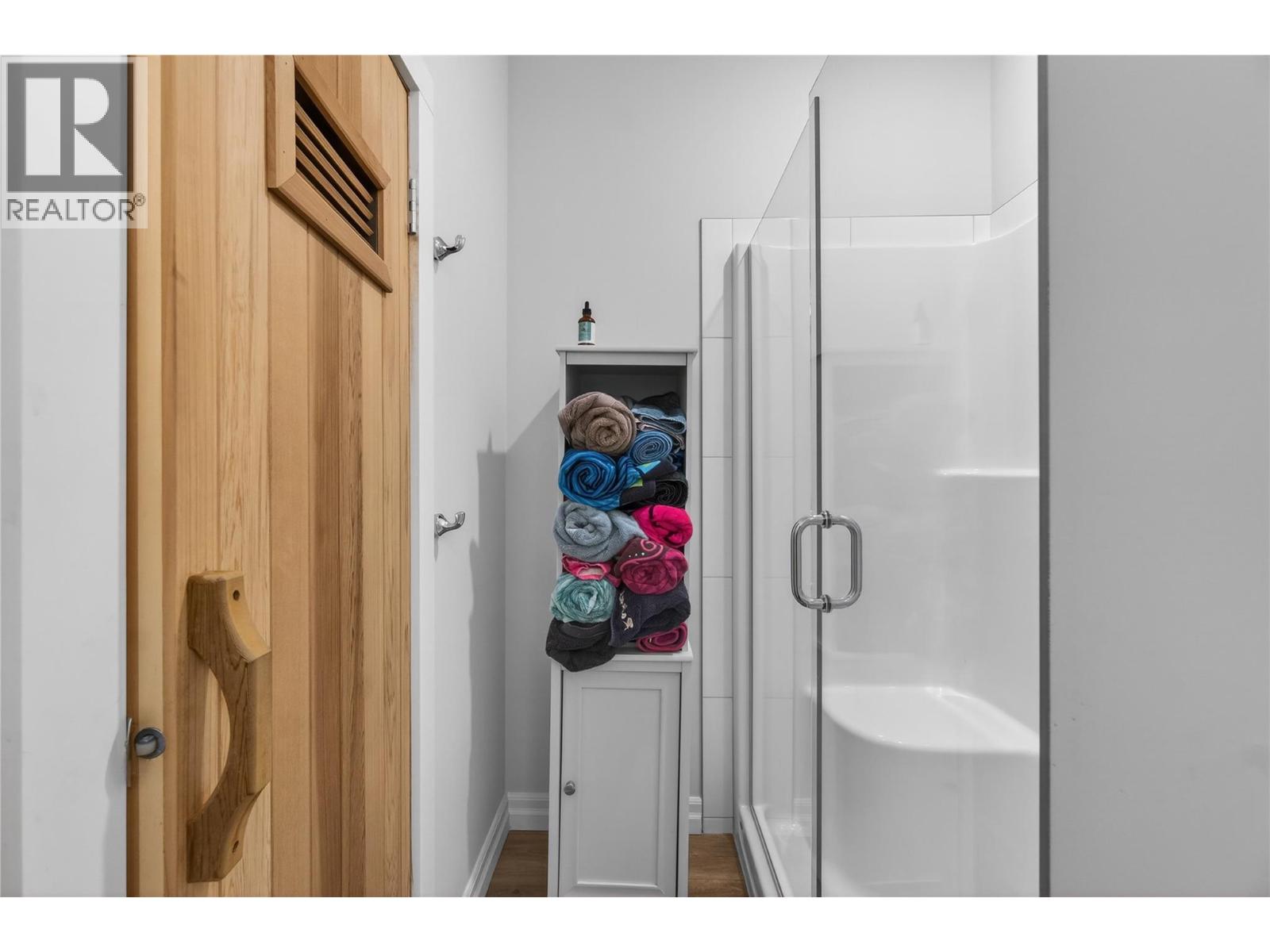 2715 Golf Course Drive Unit# #6, Blind Bay, British Columbia  V0E 1H1 - Photo 44 - 10375170