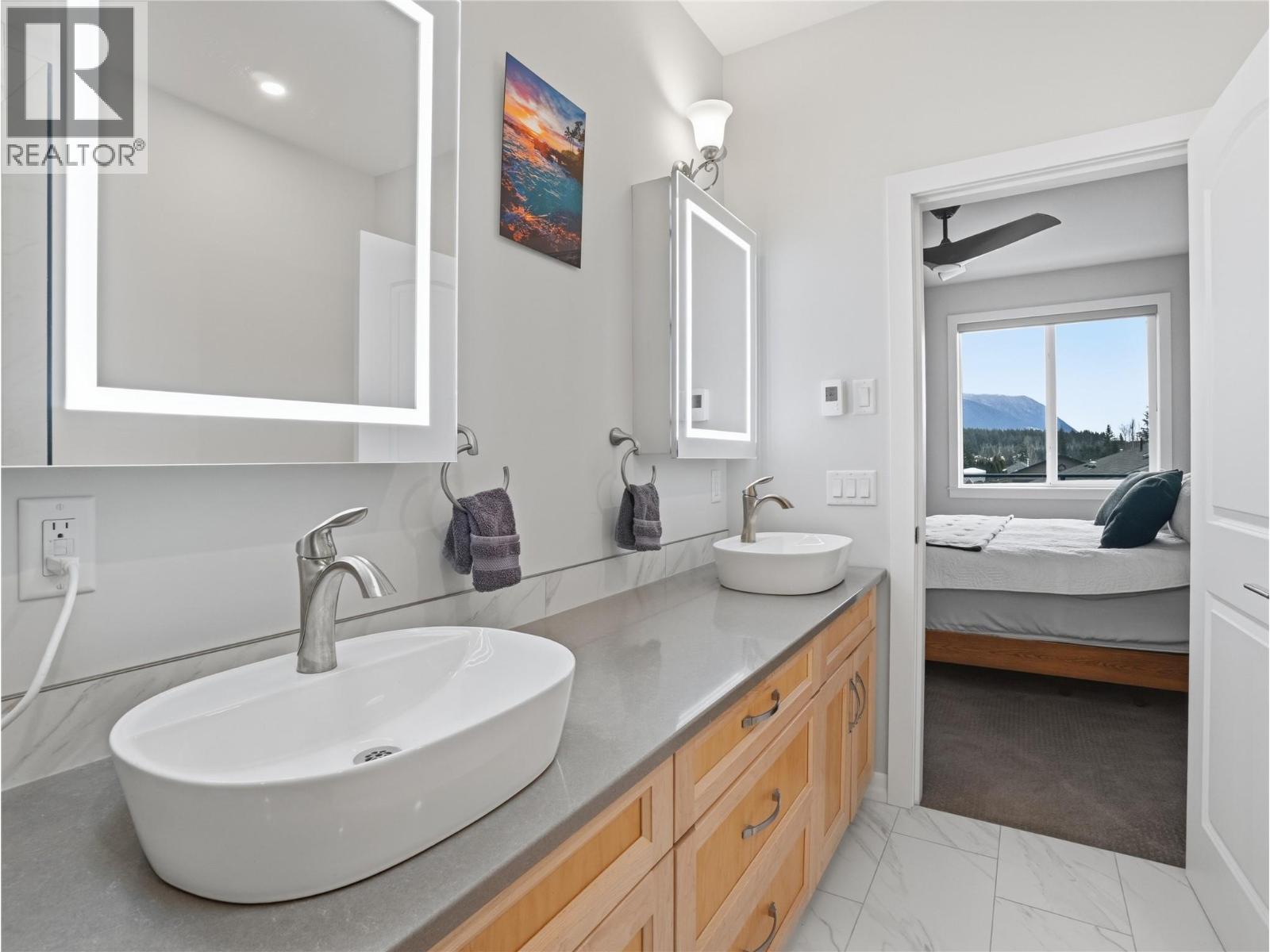 2715 Golf Course Drive Unit# #6, Blind Bay, British Columbia  V0E 1H1 - Photo 75 - 10375170