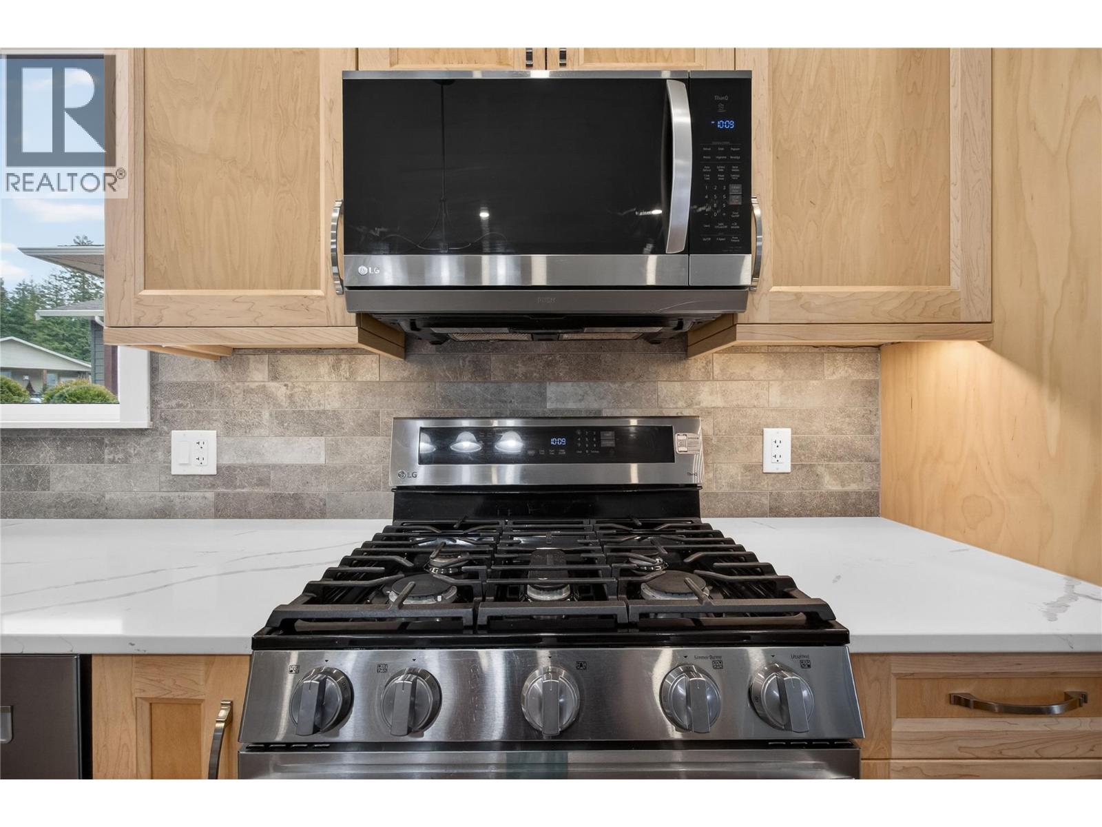 2715 Golf Course Drive Unit# #6, Blind Bay, British Columbia  V0E 1H1 - Photo 26 - 10375170