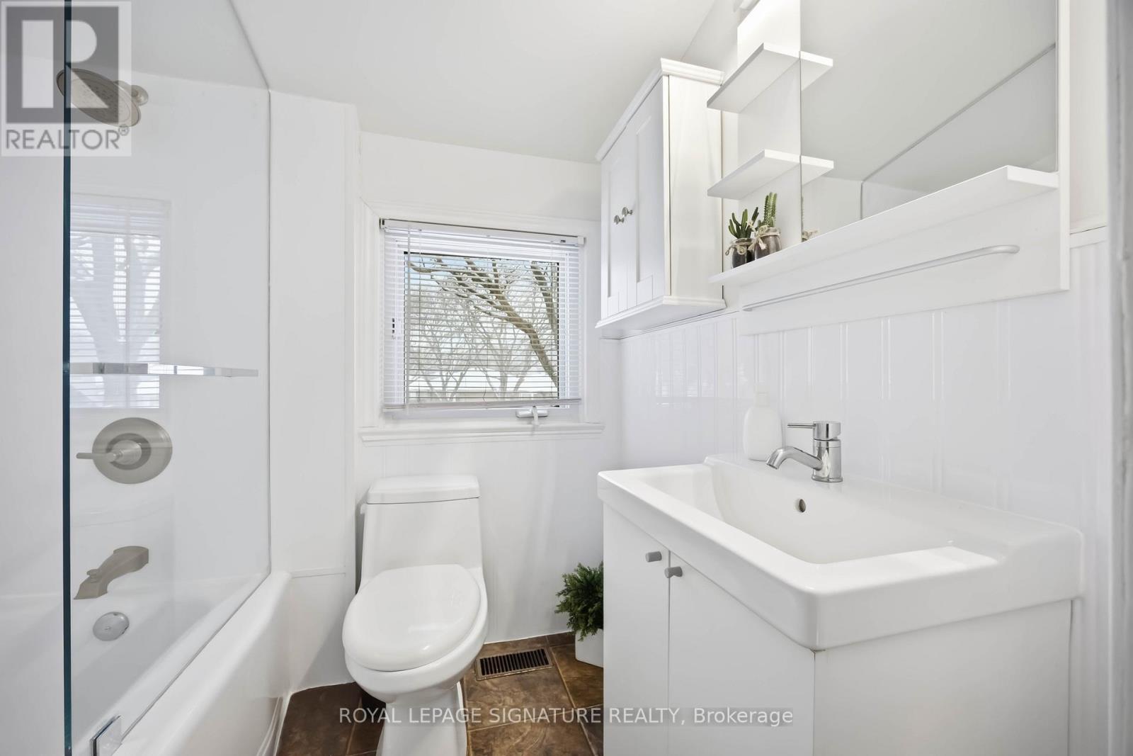 104 Marbury Crescent, Toronto, Ontario  M3A 2G4 - Photo 22 - C12801074