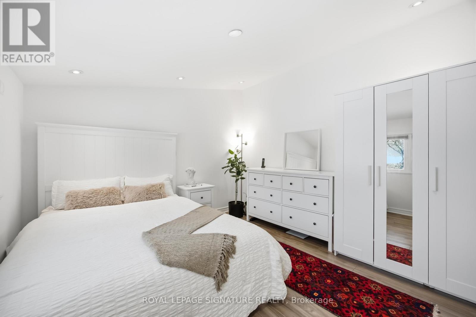 104 Marbury Crescent, Toronto, Ontario  M3A 2G4 - Photo 16 - C12801074