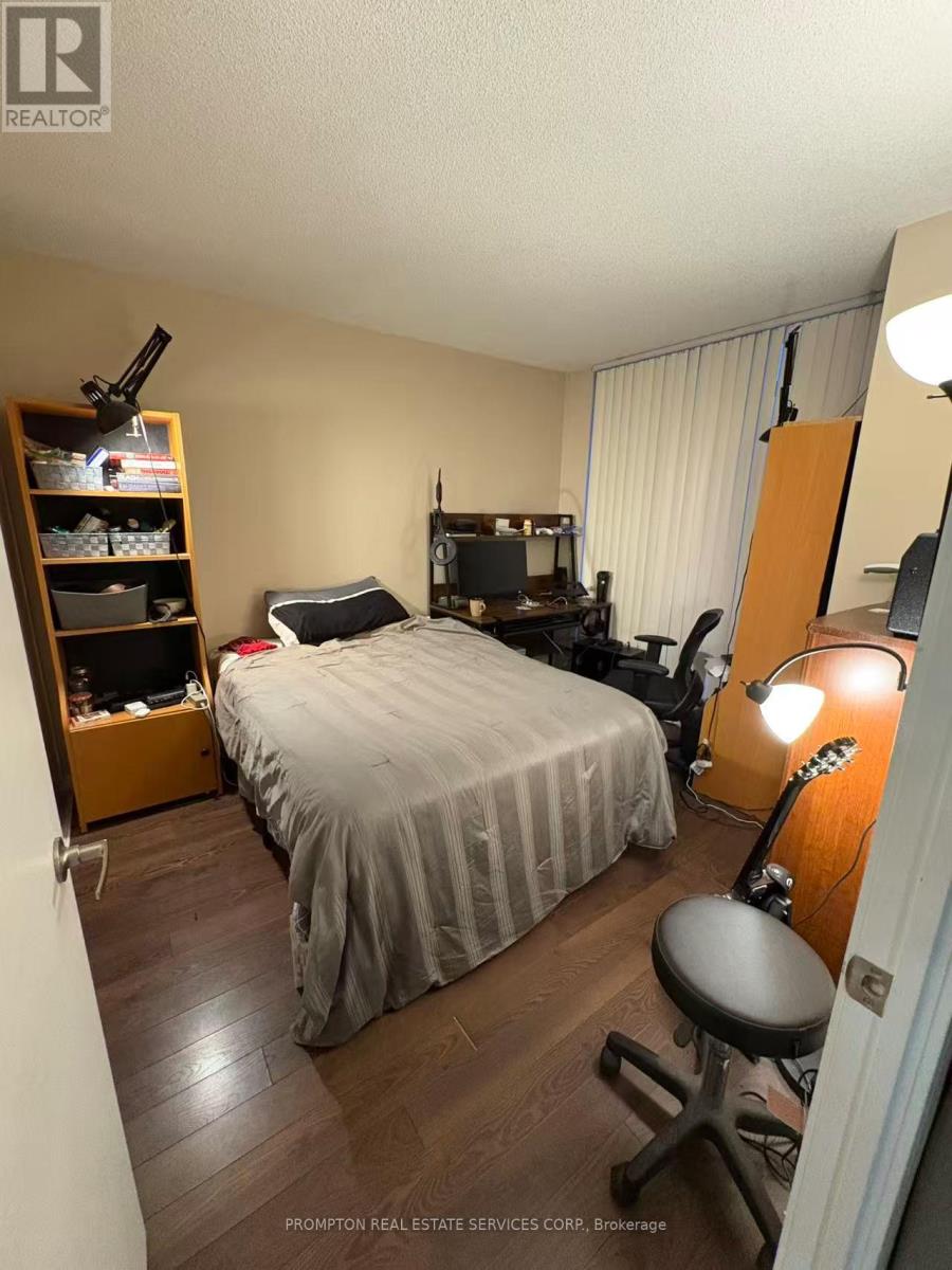 1212 - 15 Fort York Boulevard, Toronto, Ontario  M5V 3Y4 - Photo 10 - C12802078