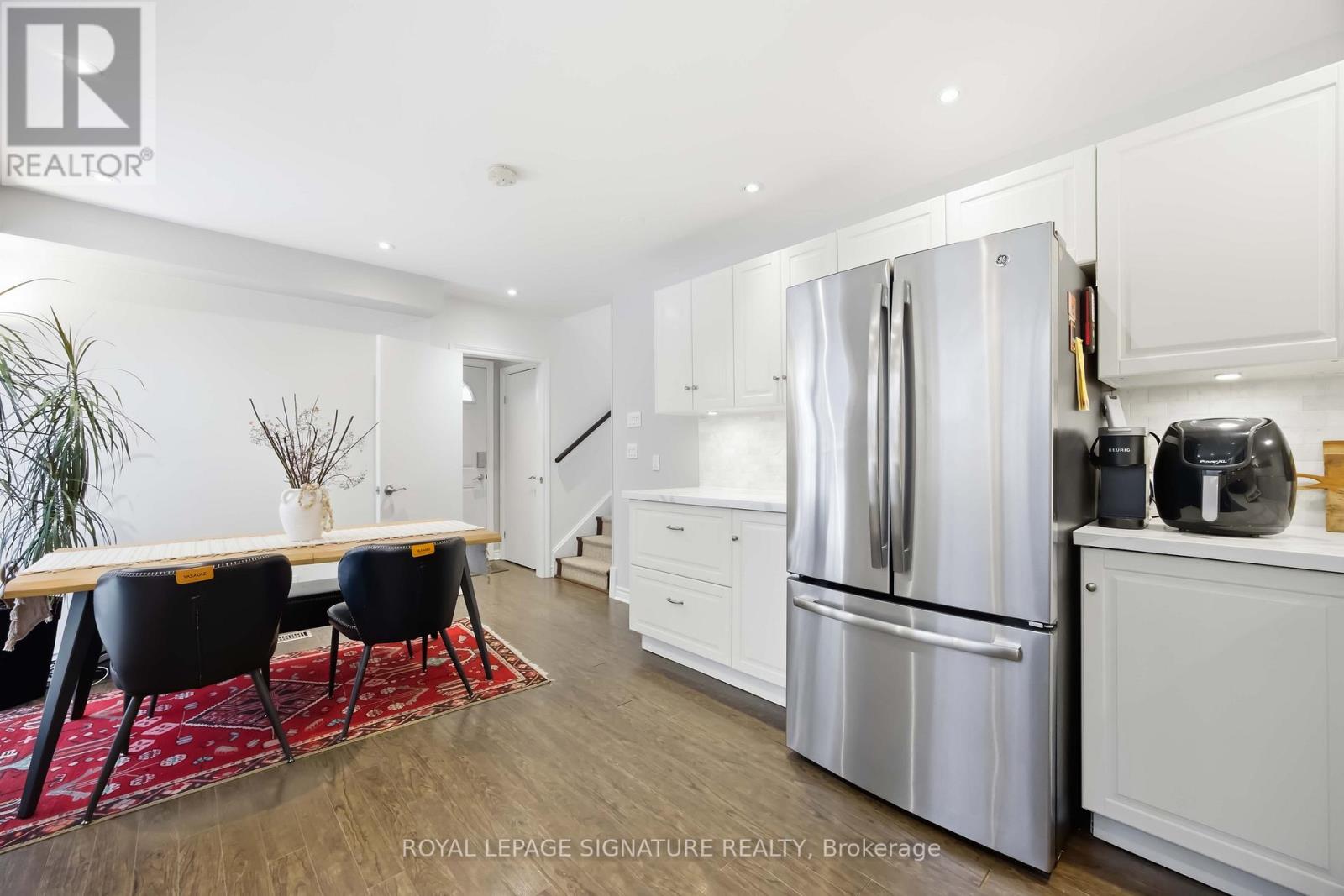 104 Marbury Crescent, Toronto, Ontario  M3A 2G4 - Photo 9 - C12801074