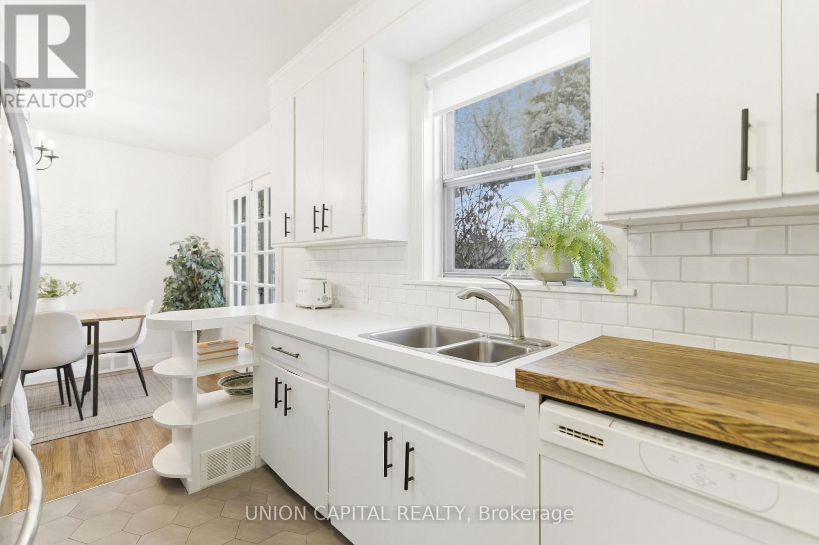 71 Stuart Crescent, Toronto, Ontario  M2N 1A8 - Photo 8 - C12802508