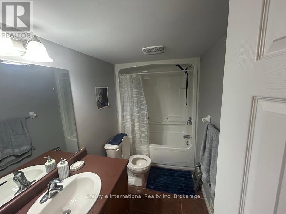 Lower - 254 Farley Drive, Guelph, Ontario  N1L 1N2 - Photo 6 - X12802726