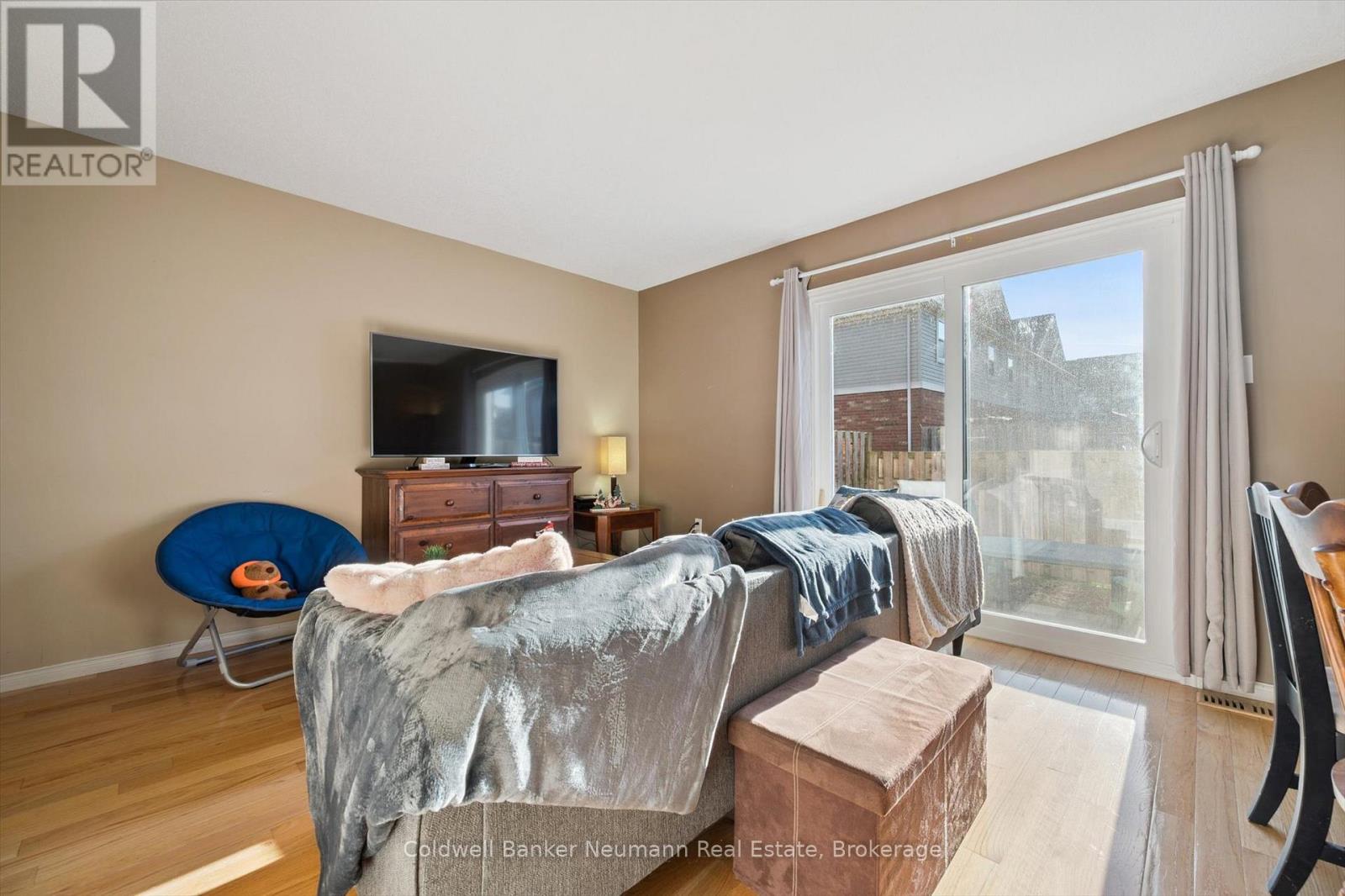 33 - 124 Gosling Gardens, Guelph, Ontario N1G 5K6 - Photo 7 - X12802776