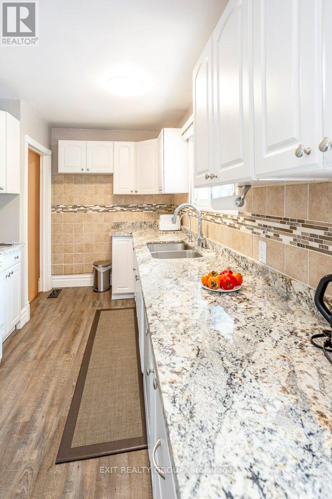 12 Nelson Street, Quinte West, Ontario  K0K 1E0 - Photo 12 - X12802662