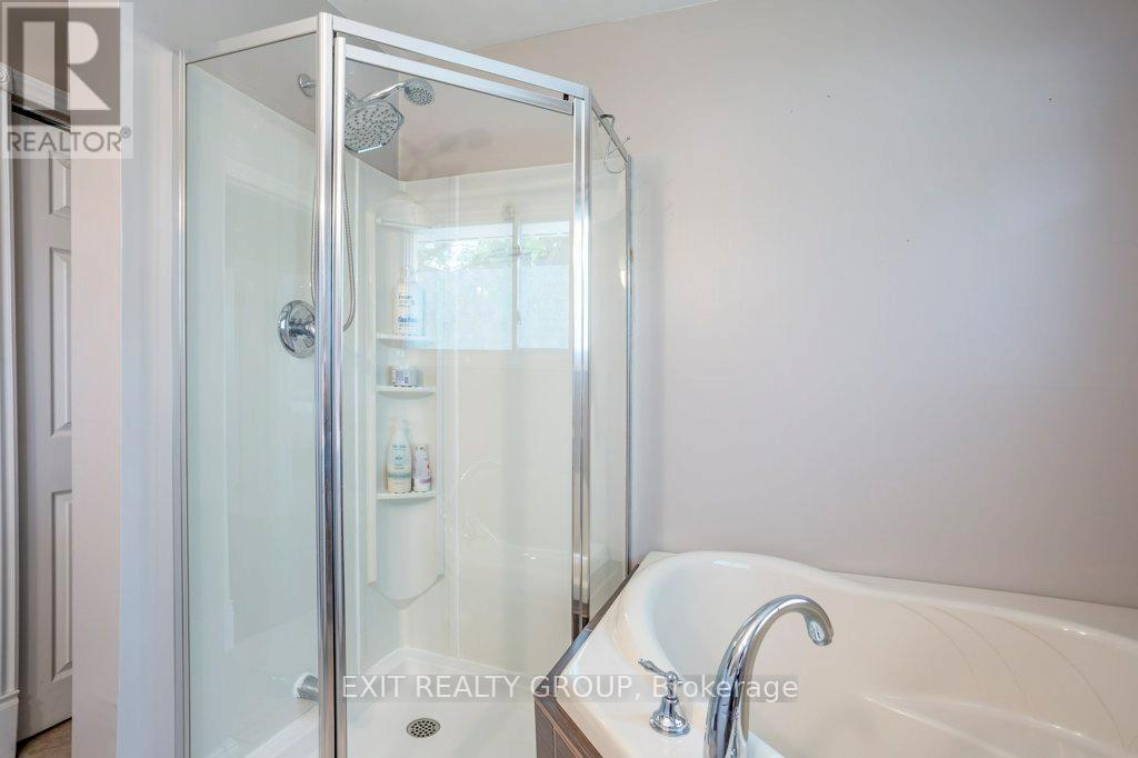 12 Nelson Street, Quinte West, Ontario  K0K 1E0 - Photo 23 - X12802662