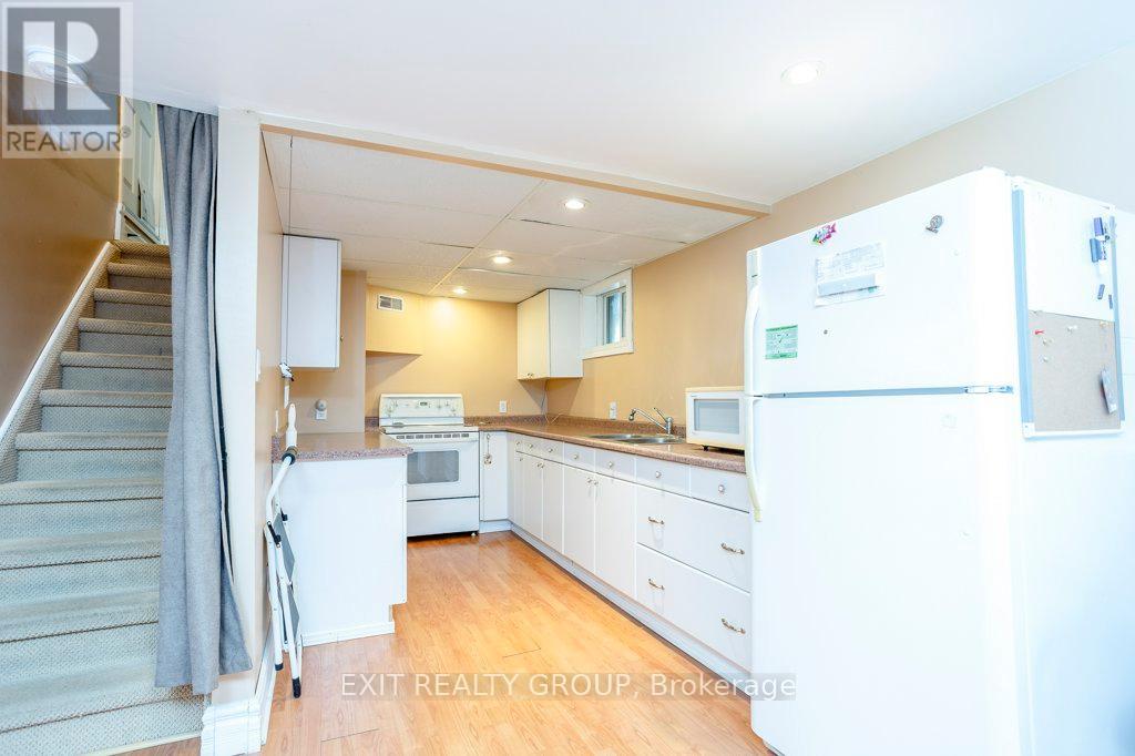 12 Nelson Street, Quinte West, Ontario  K0K 1E0 - Photo 24 - X12802662