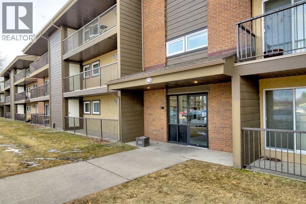 104, 403 Columbia Boulevard W, Lethbridge, Alberta