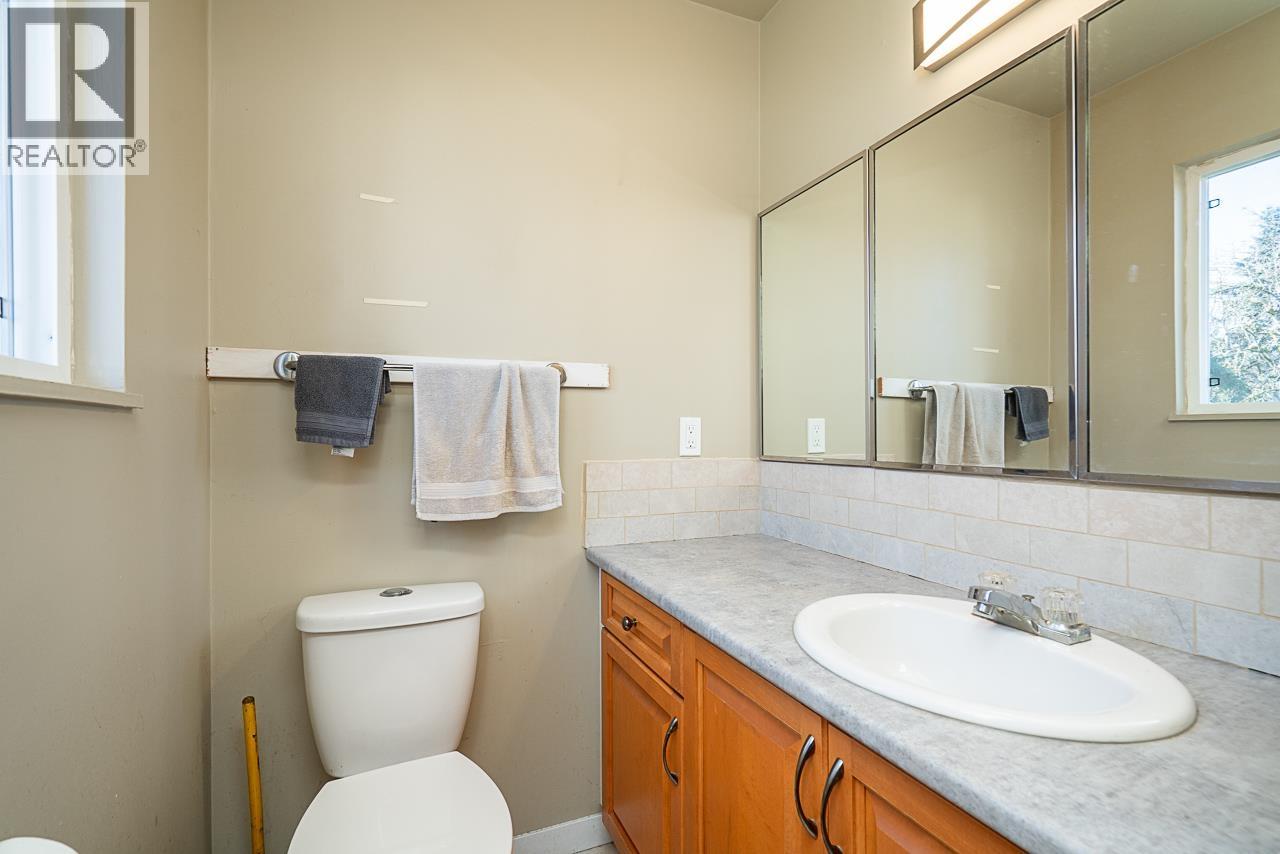 11900 Burnett Street, Maple Ridge, British Columbia  V2X 6P5 - Photo 16 - R3091331