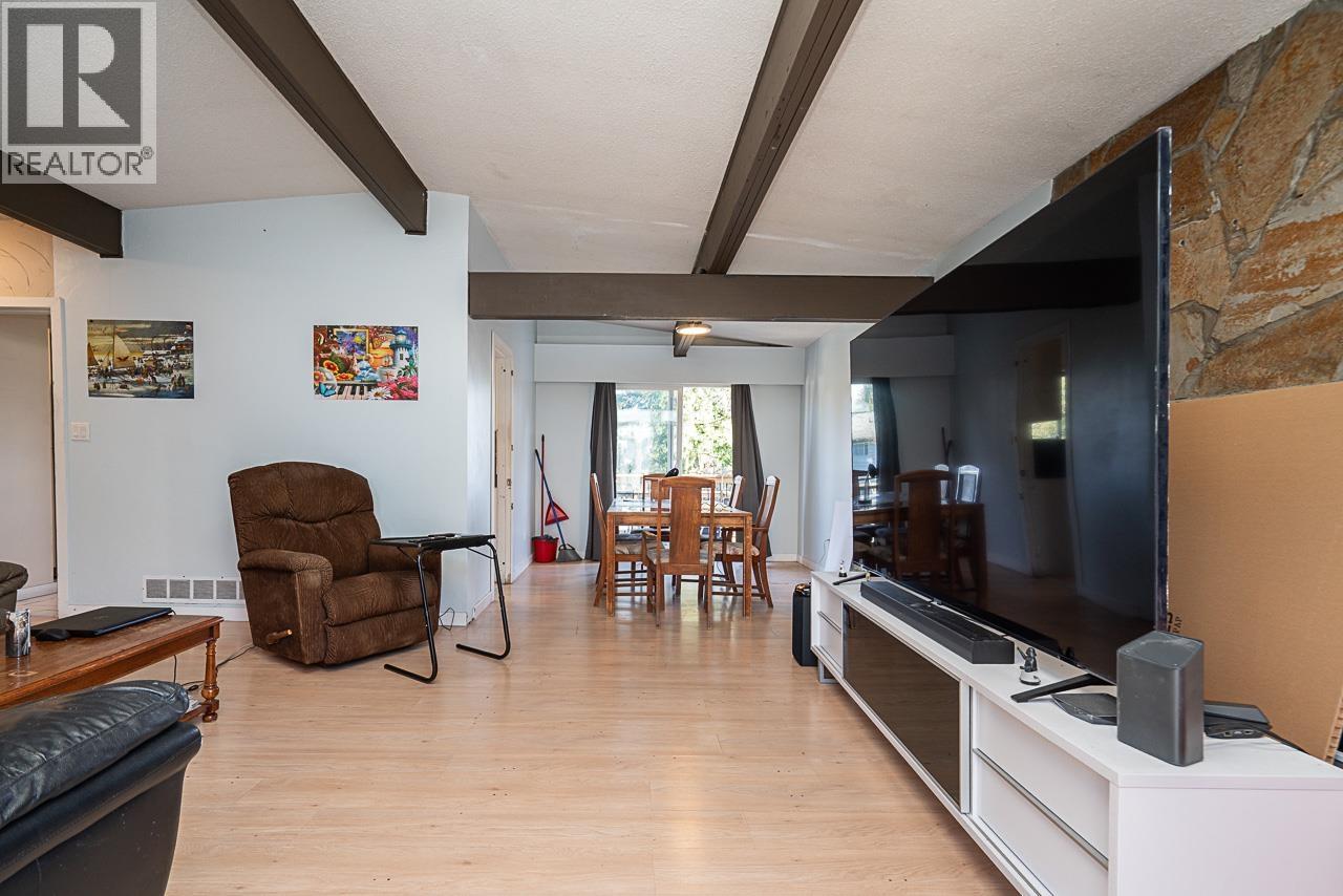 11900 Burnett Street, Maple Ridge, British Columbia  V2X 6P5 - Photo 8 - R3091331