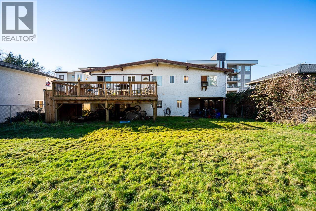 11900 Burnett Street, Maple Ridge, British Columbia  V2X 6P5 - Photo 36 - R3091331