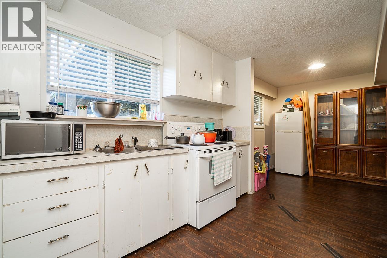 11900 Burnett Street, Maple Ridge, British Columbia  V2X 6P5 - Photo 26 - R3091331