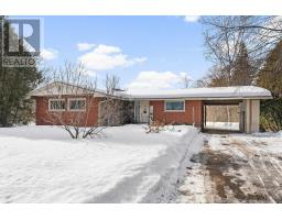 202 MUD LAKE ROAD, Pembroke, Ontario