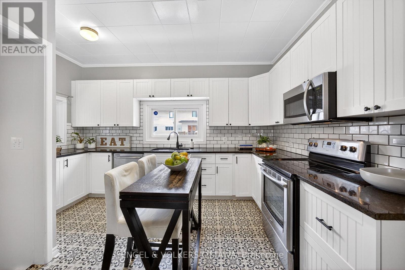 27 King George Street, Ottawa, Ontario  K1K 1V6 - Photo 15 - X12802680