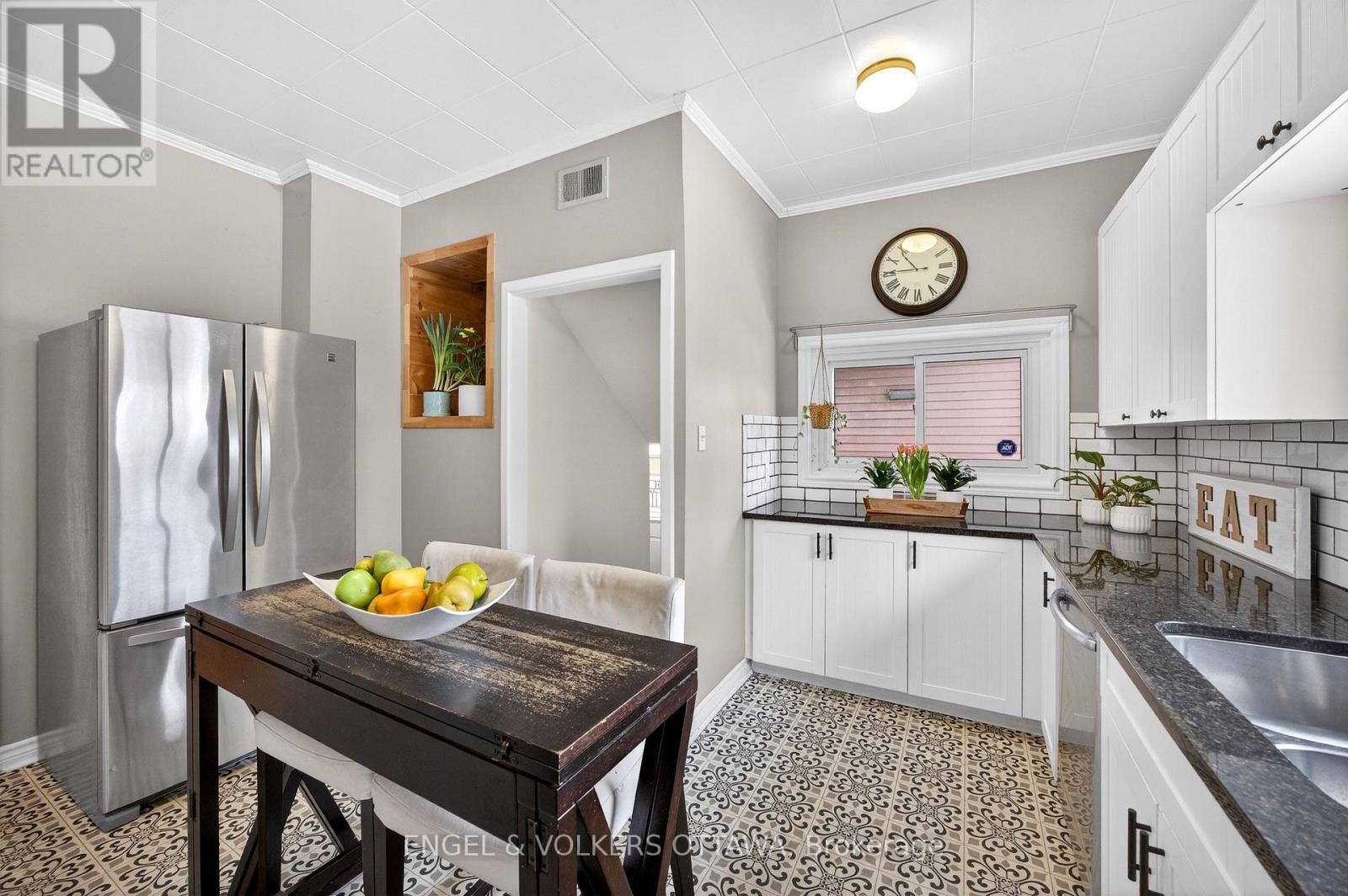 27 King George Street, Ottawa, Ontario  K1K 1V6 - Photo 19 - X12802680