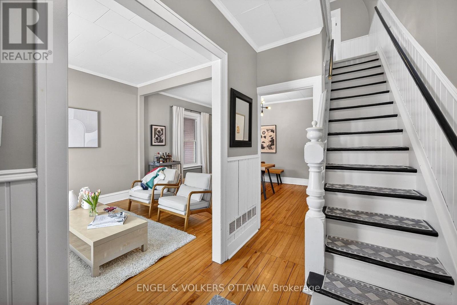 27 King George Street, Ottawa, Ontario  K1K 1V6 - Photo 5 - X12802680