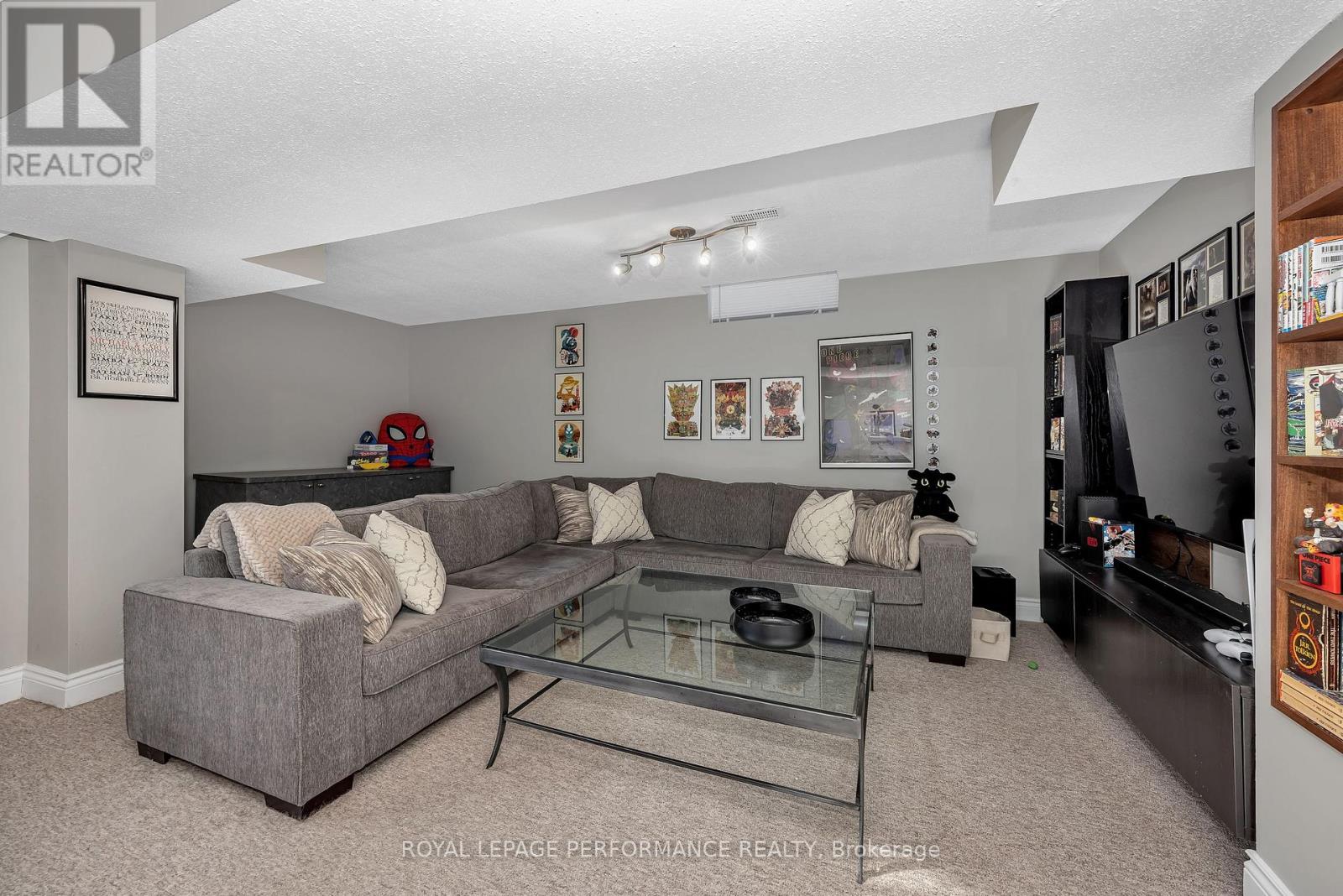 81 Saddle Crescent, Ottawa, Ontario  K1G 5L3 - Photo 38 - X12802762