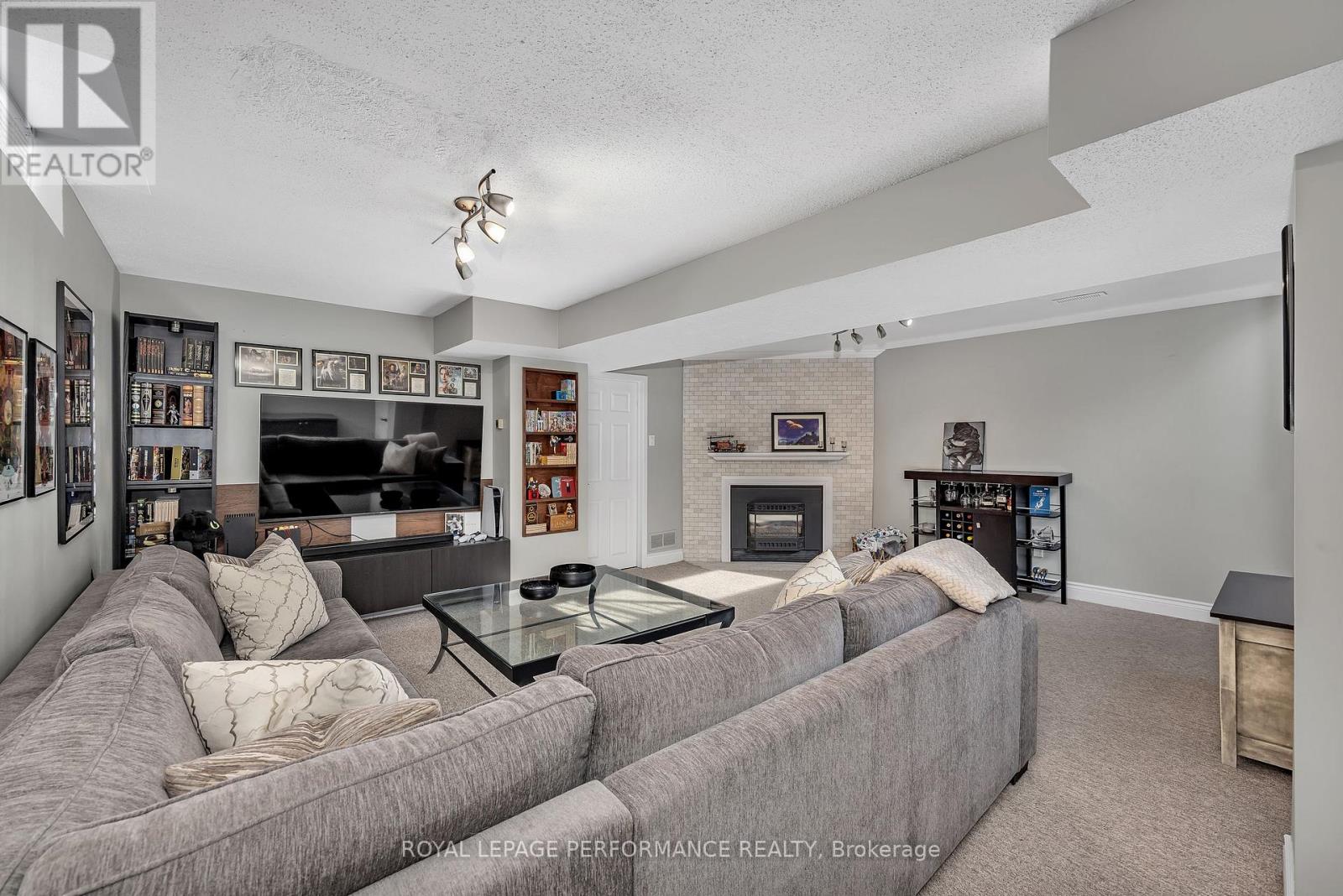 81 Saddle Crescent, Ottawa, Ontario  K1G 5L3 - Photo 40 - X12802762