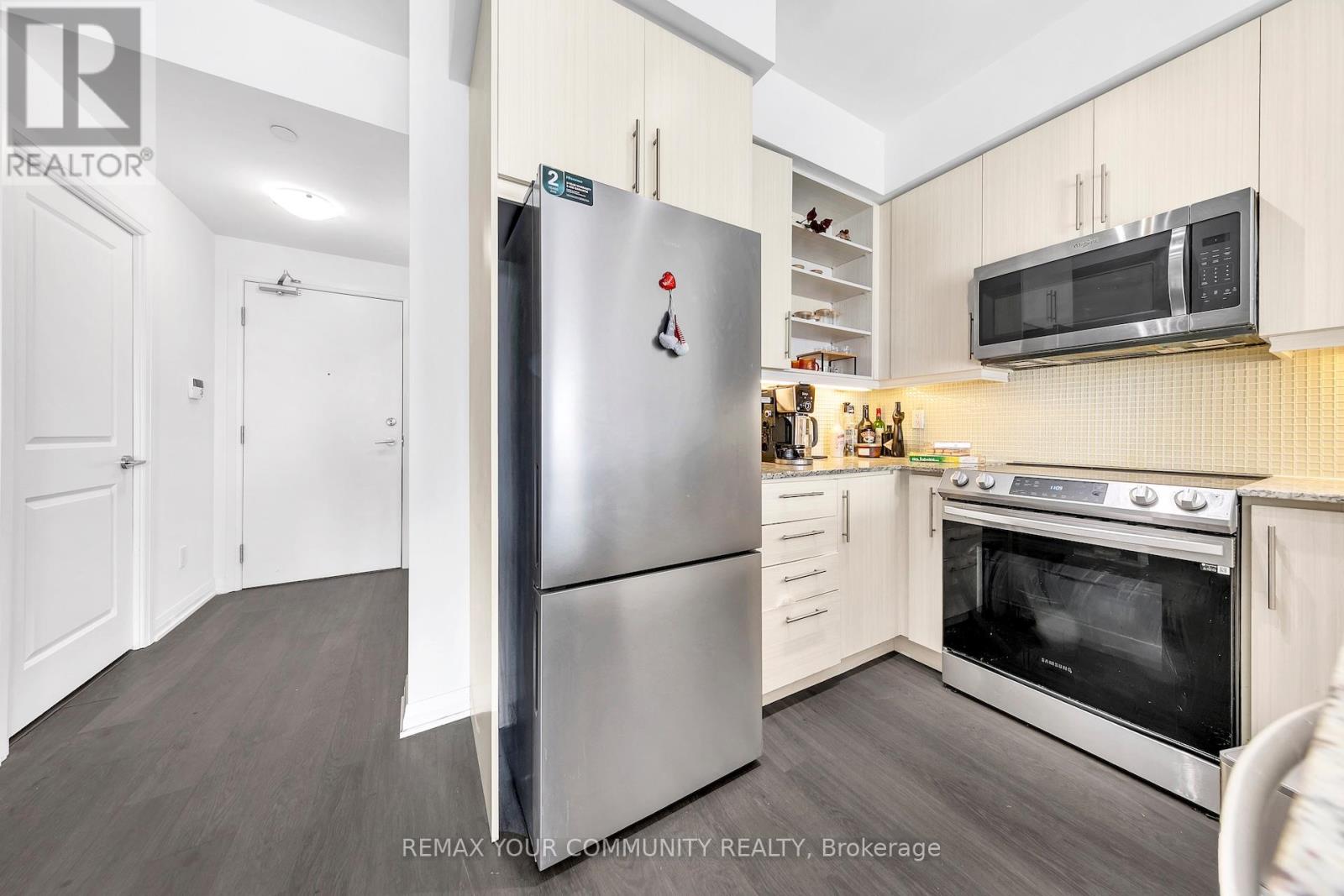 1807 - 65 Oneida Crescent, Richmond Hill (Langstaff), Ontario  L4B 0G9 - Photo 6 - N12800852