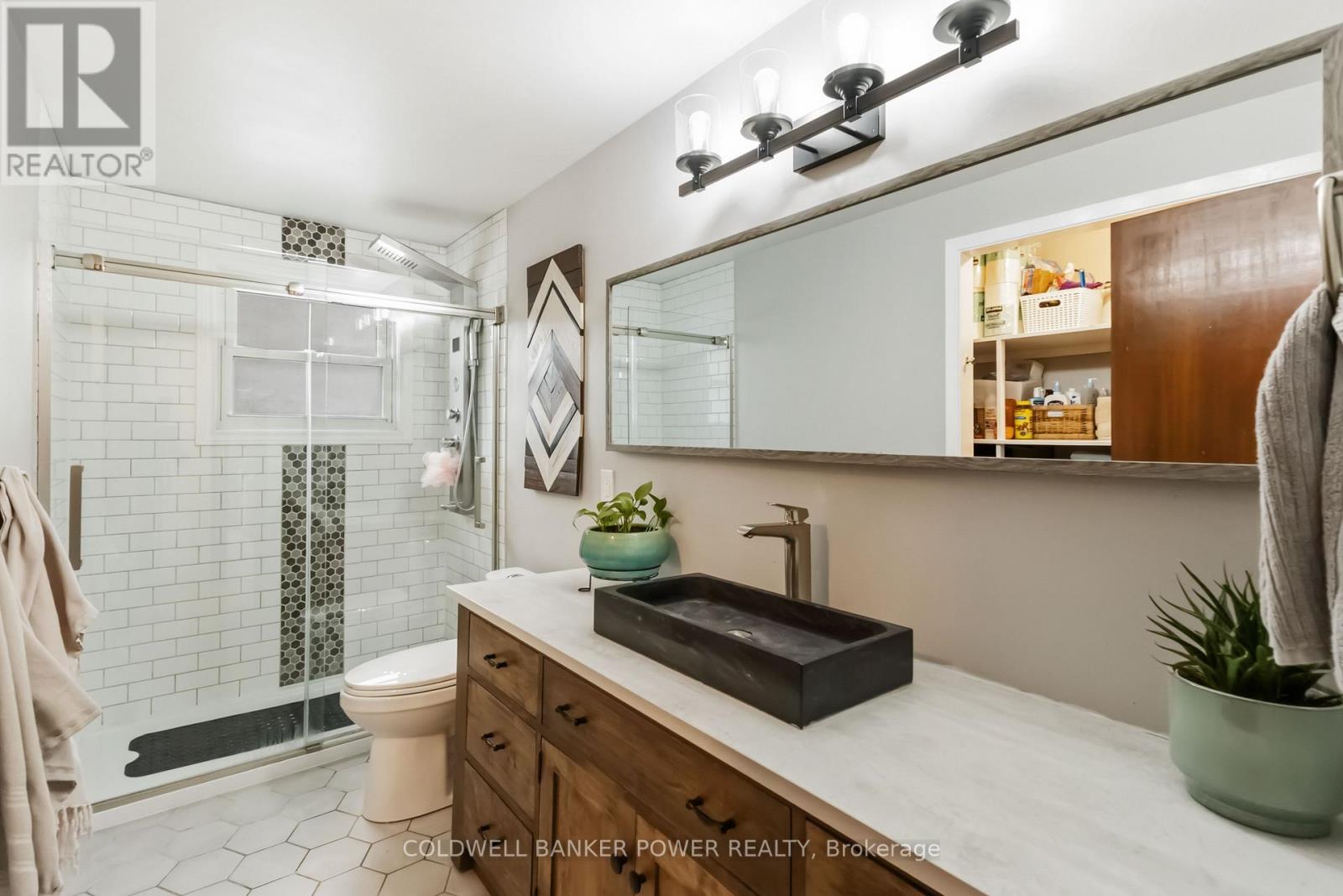 62 Deveron Crescent, London South, Ontario  N5Z 4B4 - Photo 25 - X12802700