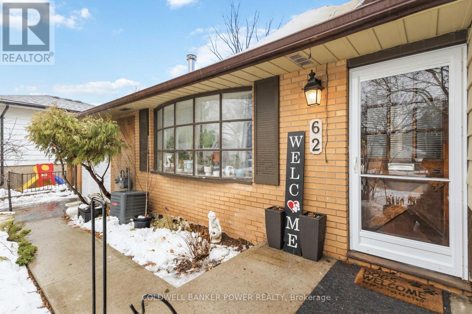 62 Deveron Crescent, London South, Ontario  N5Z 4B4 - Photo 5 - X12802700