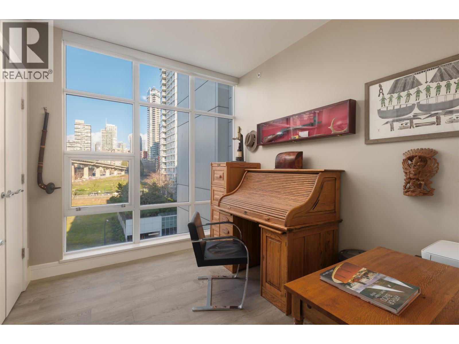 805 628 Kinghorne Mews, Vancouver, British Columbia  V6Z 3H6 - Photo 17 - R3091569