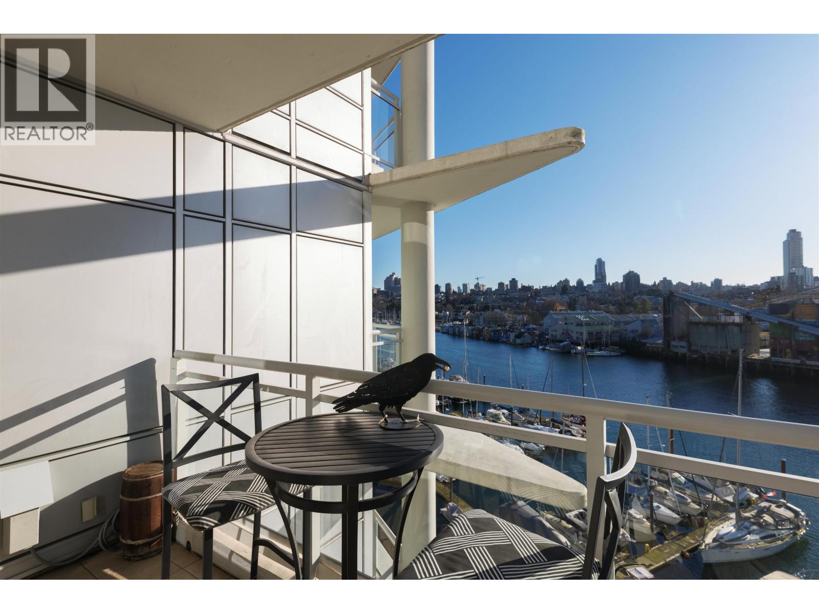 805 628 Kinghorne Mews, Vancouver, British Columbia  V6Z 3H6 - Photo 21 - R3091569