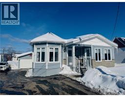 5 Wellington Street, campbellton, New Brunswick