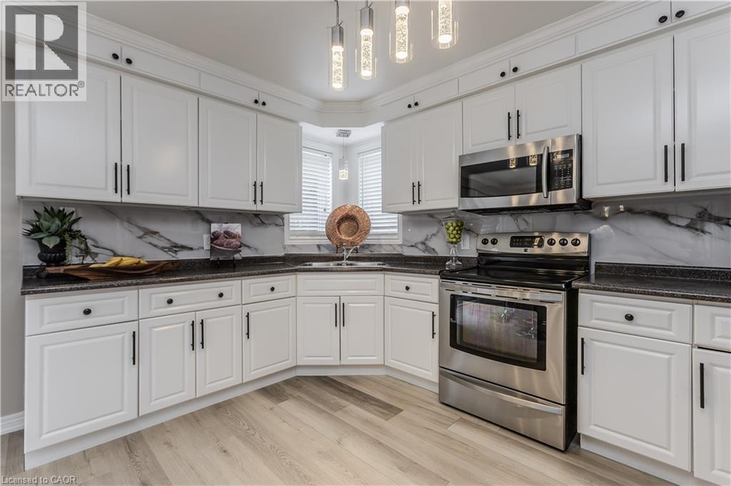 26 Grassyplain Drive, Mount Hope, Ontario  L0R 1W0 - Photo 10 - 40799434