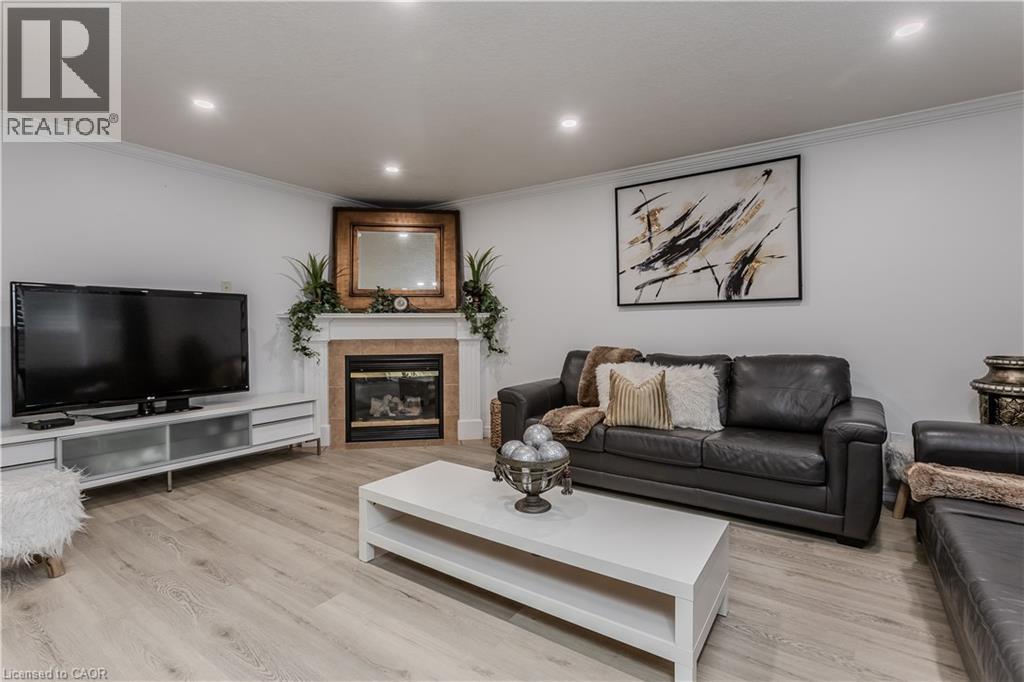 26 Grassyplain Drive, Mount Hope, Ontario  L0R 1W0 - Photo 15 - 40799434